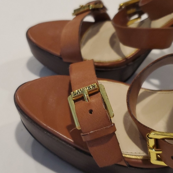 Lauren by Ralph Lauren size 9 with 4.5" heel. NWOT - Picture 4 of 5